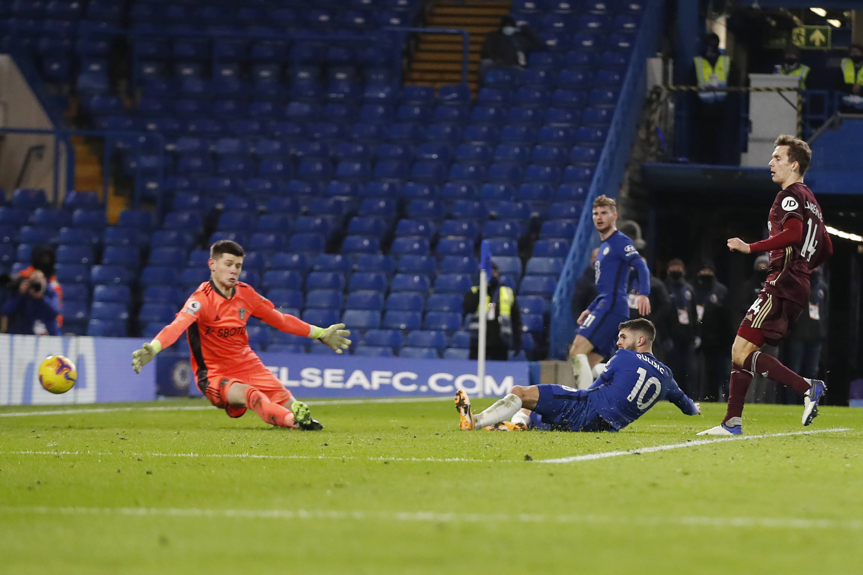 造更多历史 造更多历史