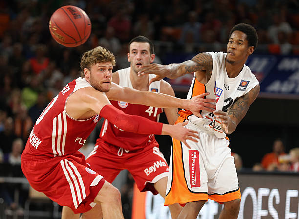 在文中插入 在文中插入