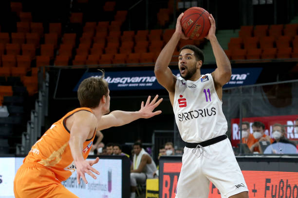 防两端为杨 防两端为杨